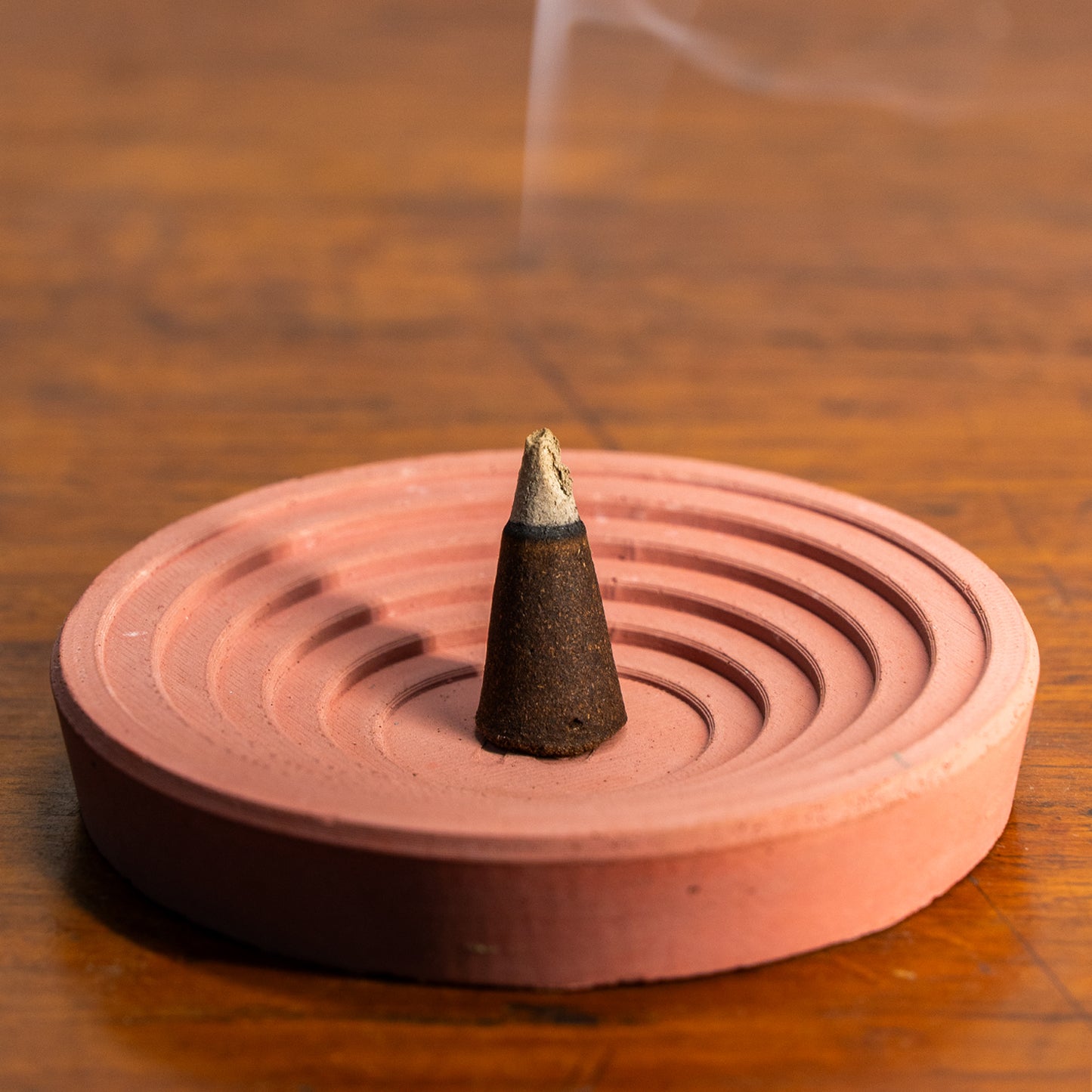 Resona | Incense cone holder