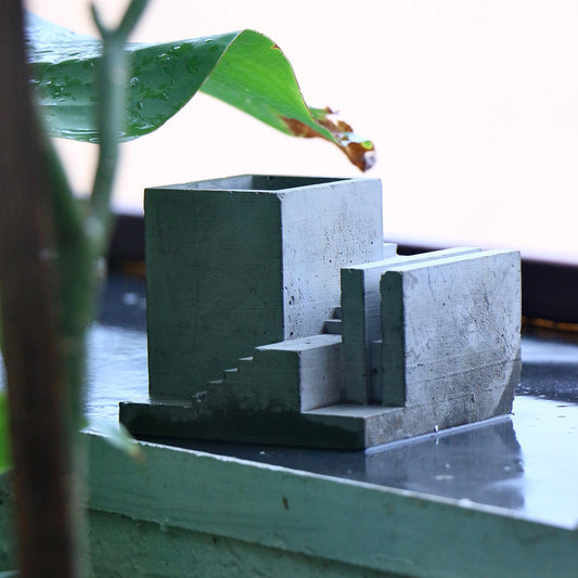 Concrete desktop planter / pencil stand